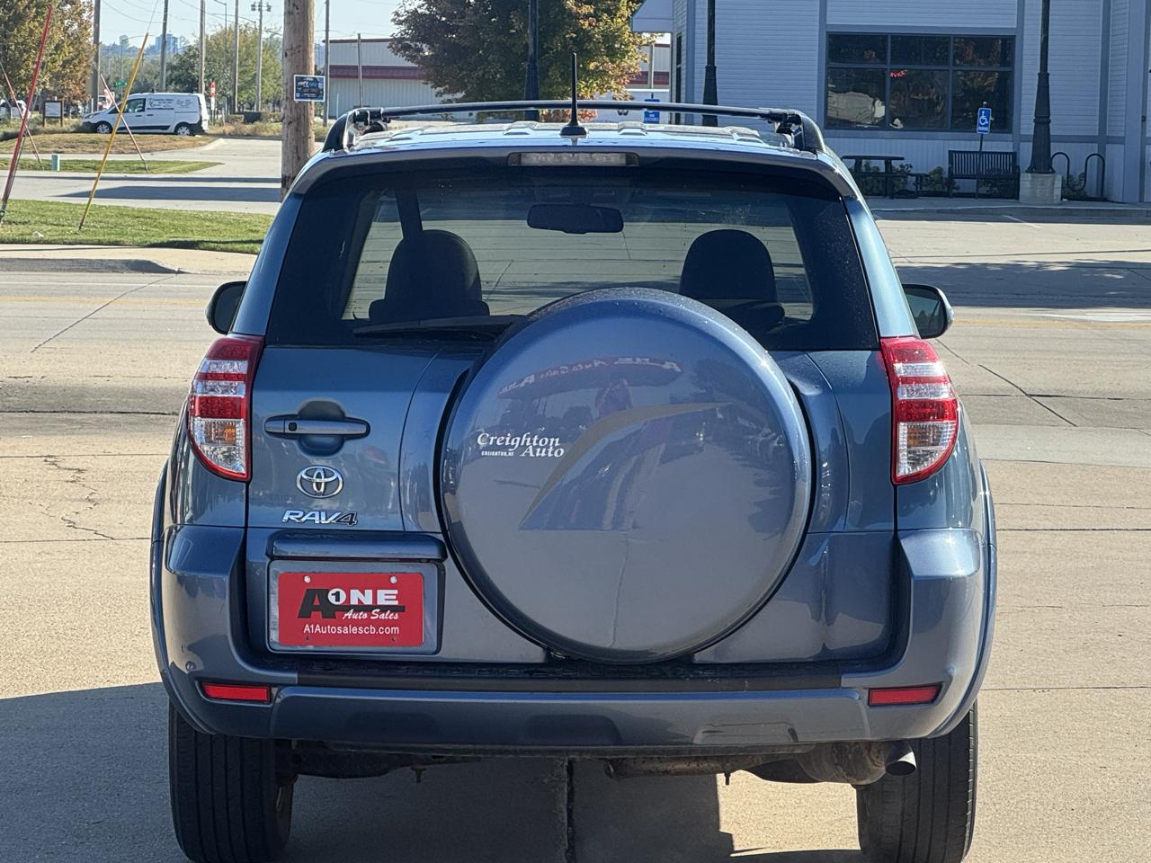 Toyota RAV4 FWD 4dr 4-cyl 4-Spd AT Ltd (Natl) 2011