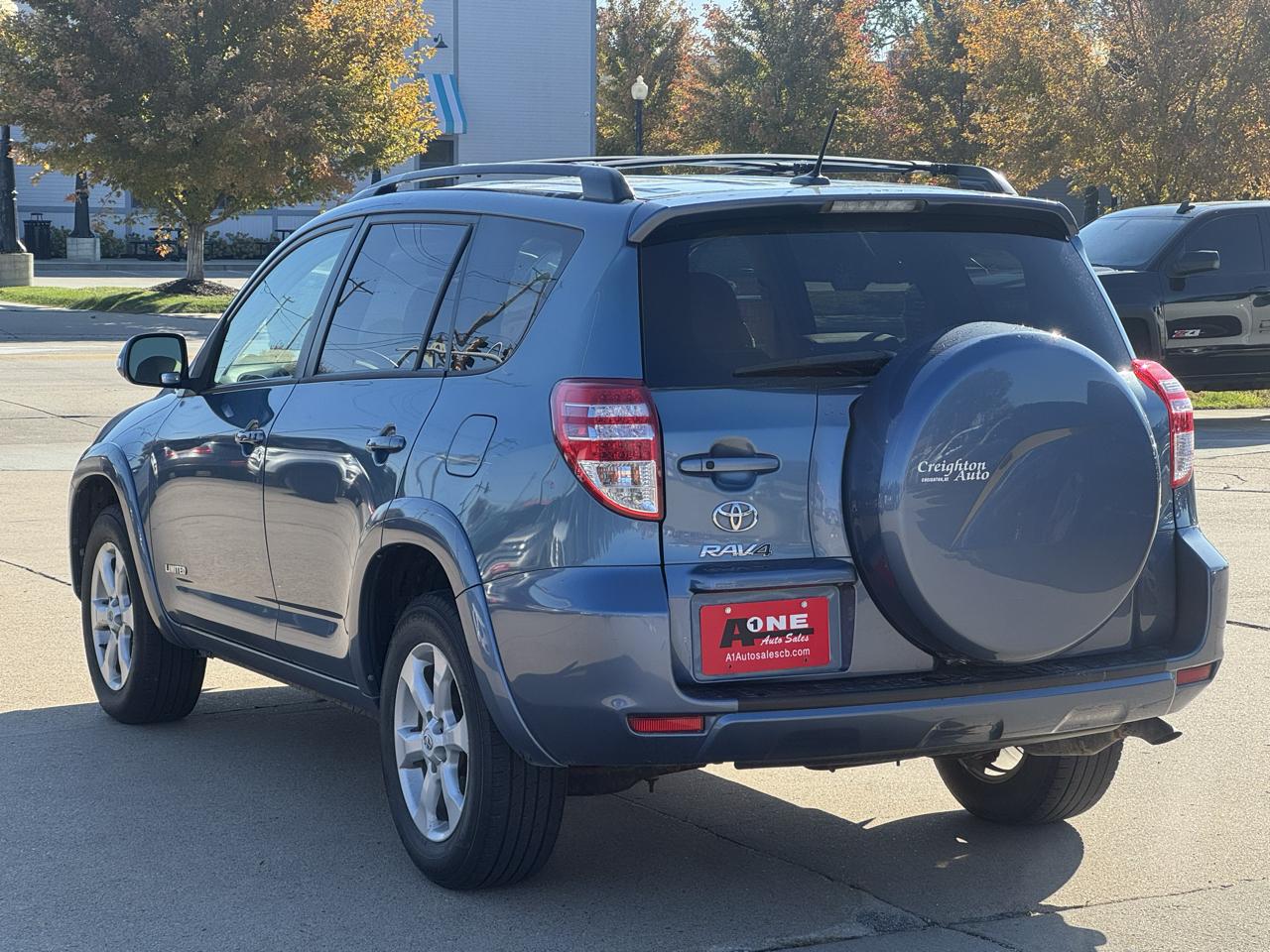 Toyota RAV4 FWD 4dr 4-cyl 4-Spd AT Ltd (Natl) 2011