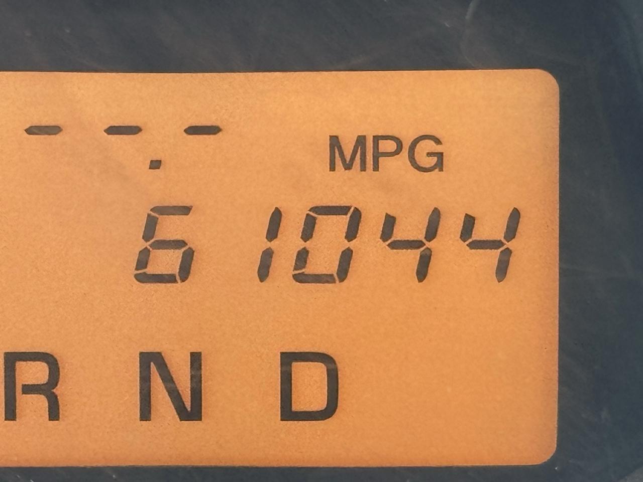 Toyota RAV4 FWD 4dr 4-cyl 4-Spd AT Ltd (Natl) 2011