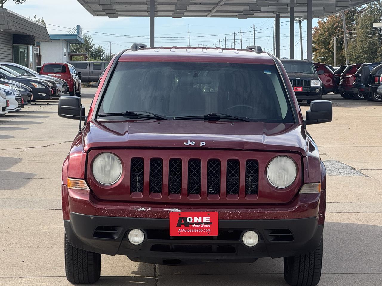 Jeep Patriot FWD 4dr Latitude 2014
