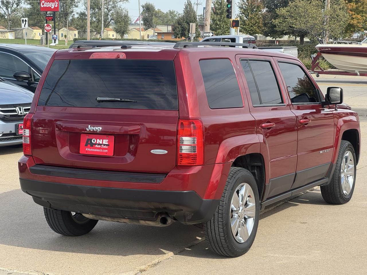 Jeep Patriot FWD 4dr Latitude 2014