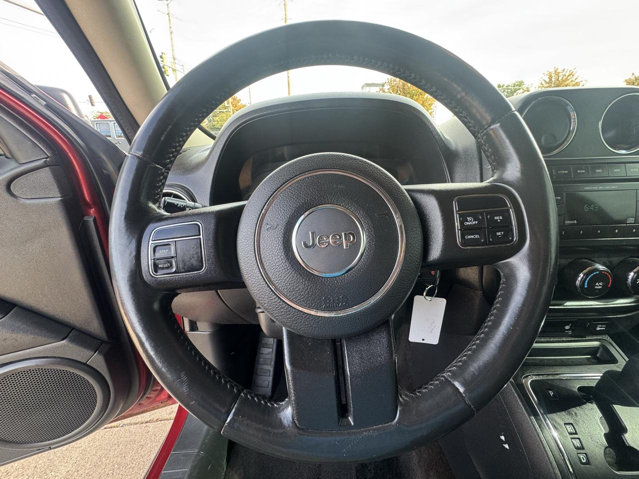 Jeep Patriot FWD 4dr Latitude 2014
