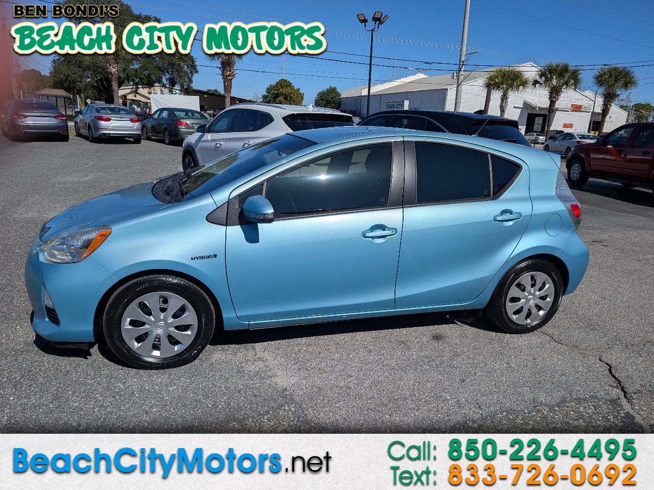 2013 Toyota Prius c 5dr HB Three (Natl)