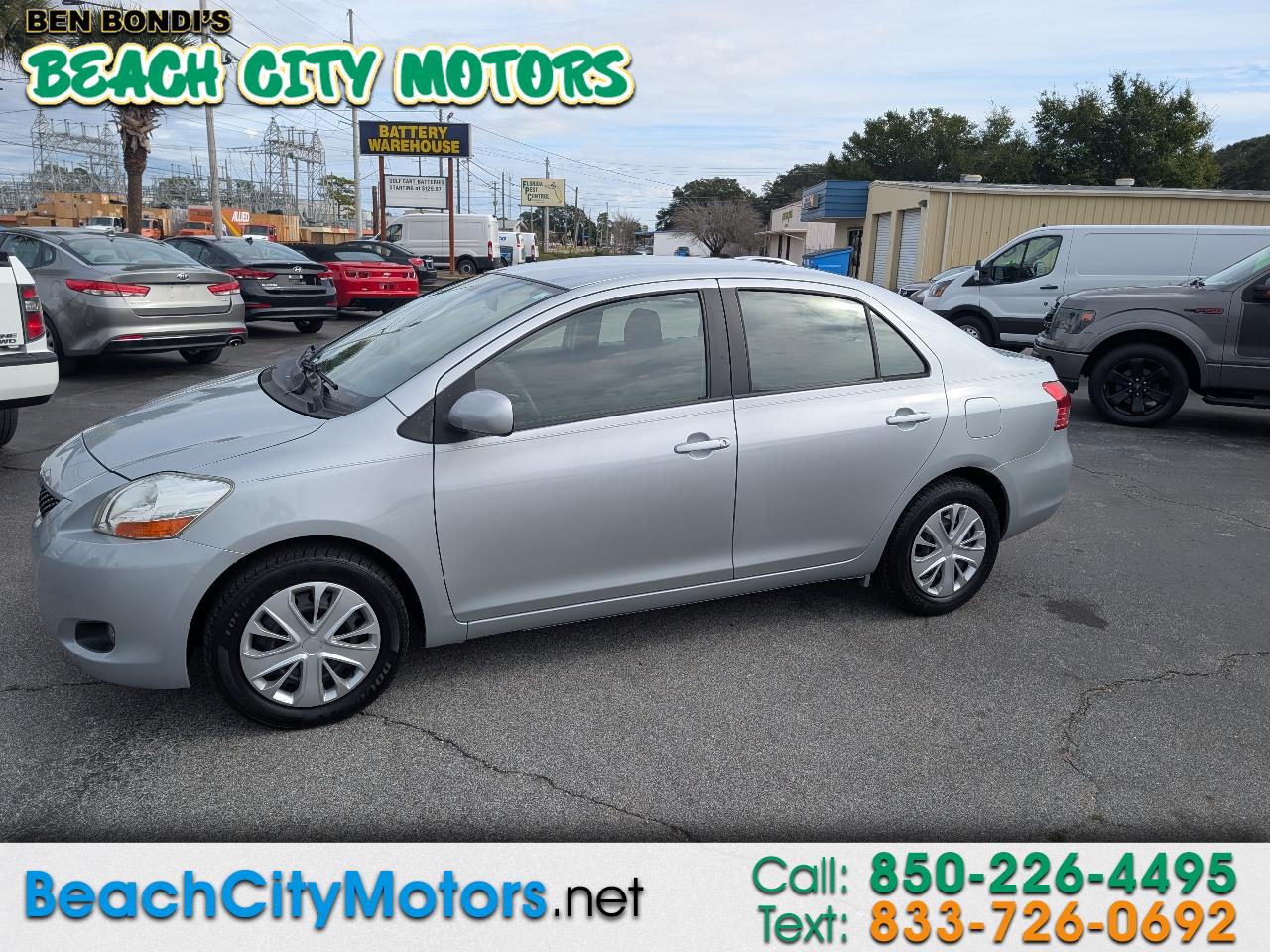 2011 Toyota Yaris 4dr Sdn Auto (Natl)