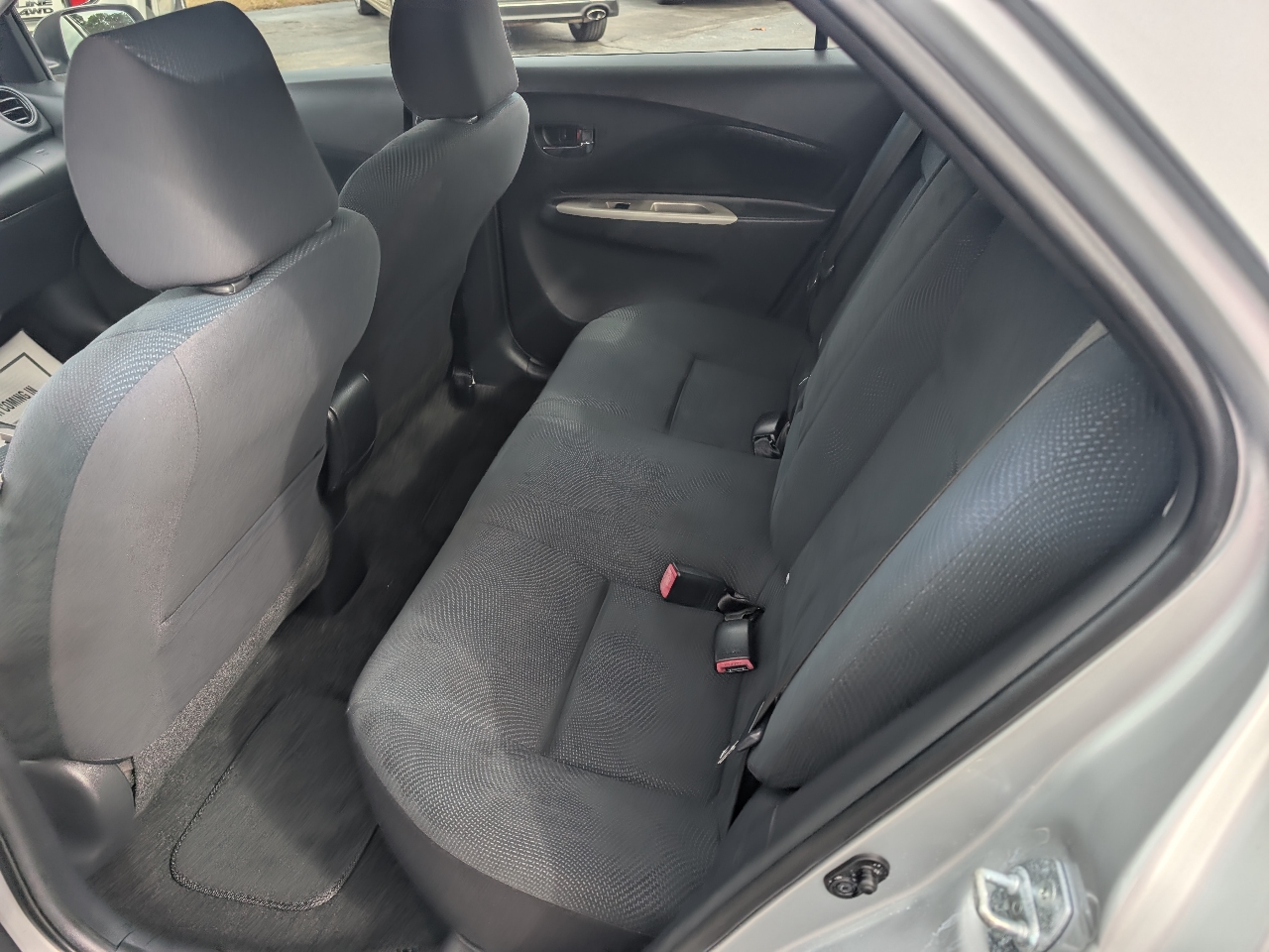 Toyota Yaris 4dr Sdn Auto (Natl) 2011