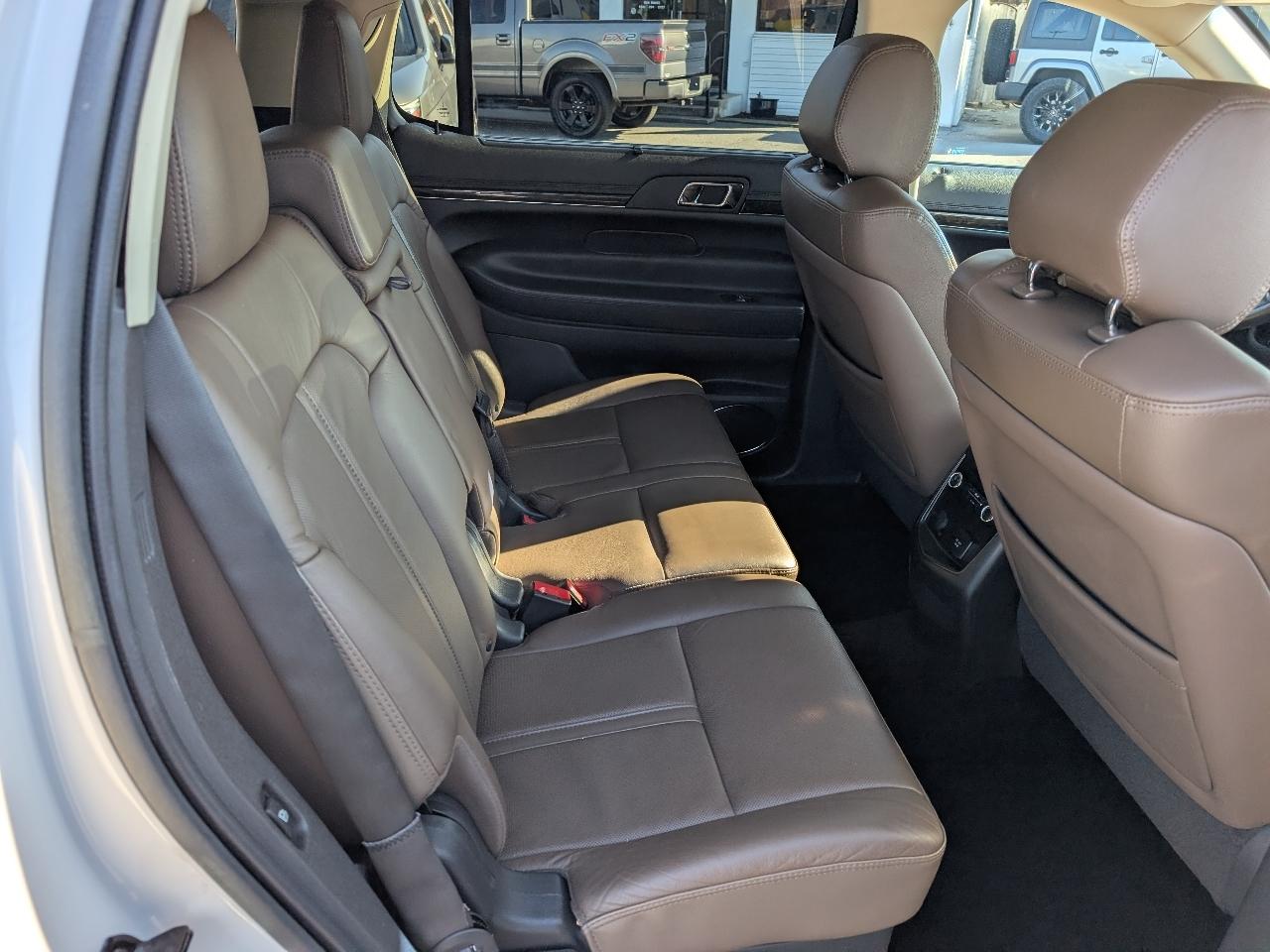 Lincoln MKT 4dr Wgn 3.7L FWD 2014