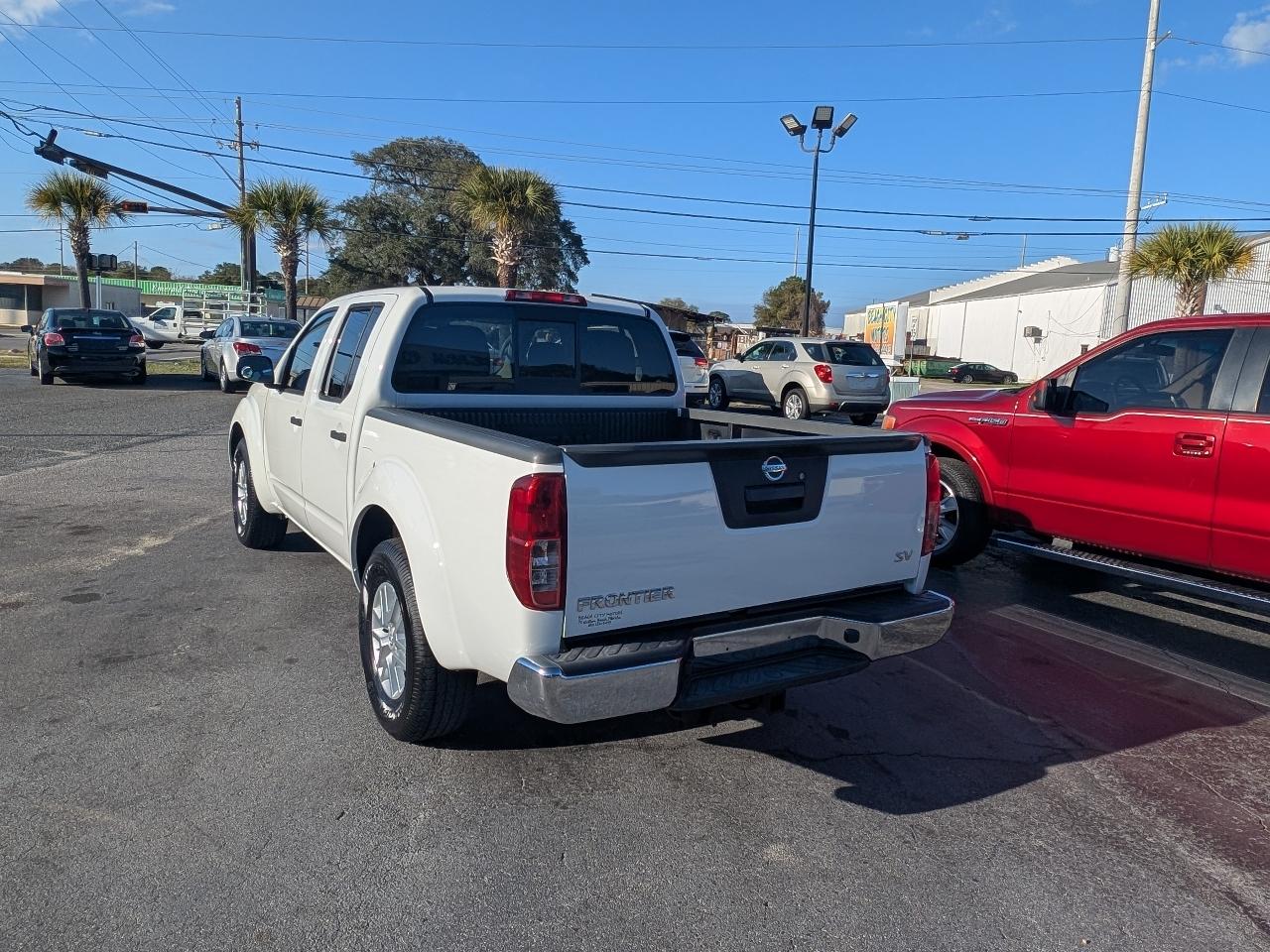 Nissan Frontier Crew Cab 4x2 SV Auto 2019