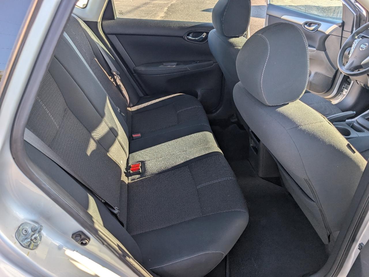 Nissan Sentra S 2017