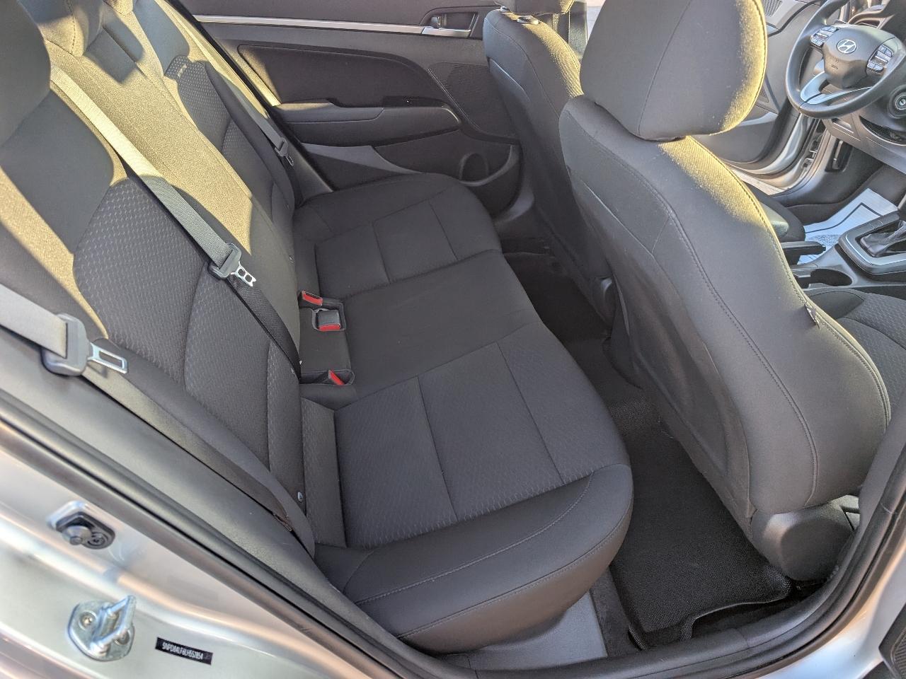 Hyundai Elantra SEL IVT 2020