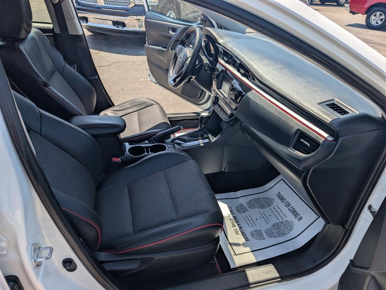 Toyota Corolla 4dr Sdn CVT S w/Special Edition Pkg (Natl) 2016