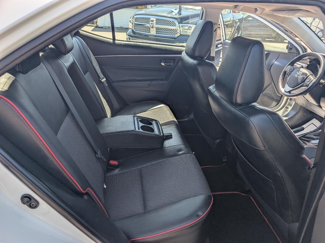 Toyota Corolla 4dr Sdn CVT S w/Special Edition Pkg (Natl) 2016