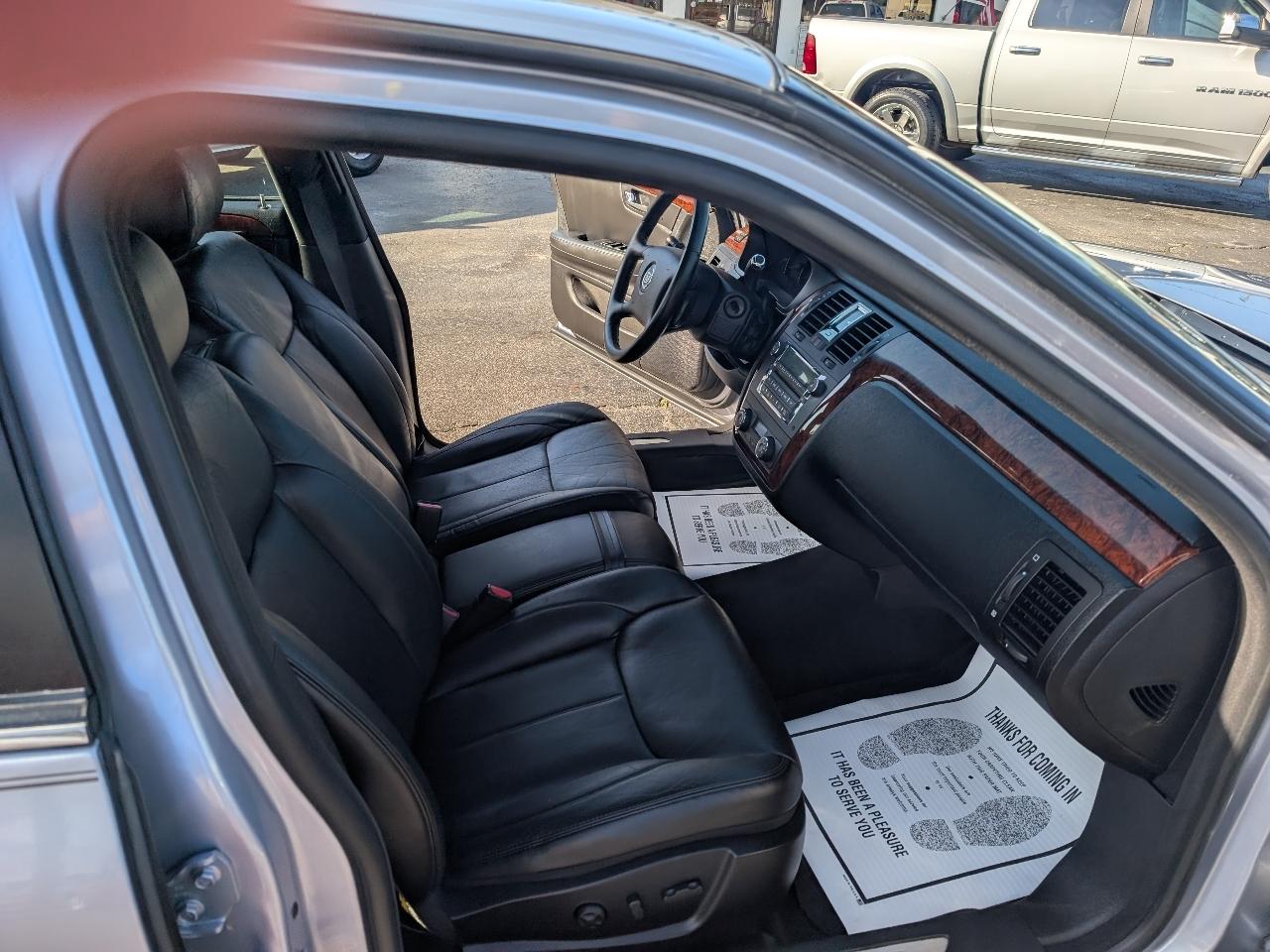 Cadillac DTS 4dr Sdn w/1SC 2006