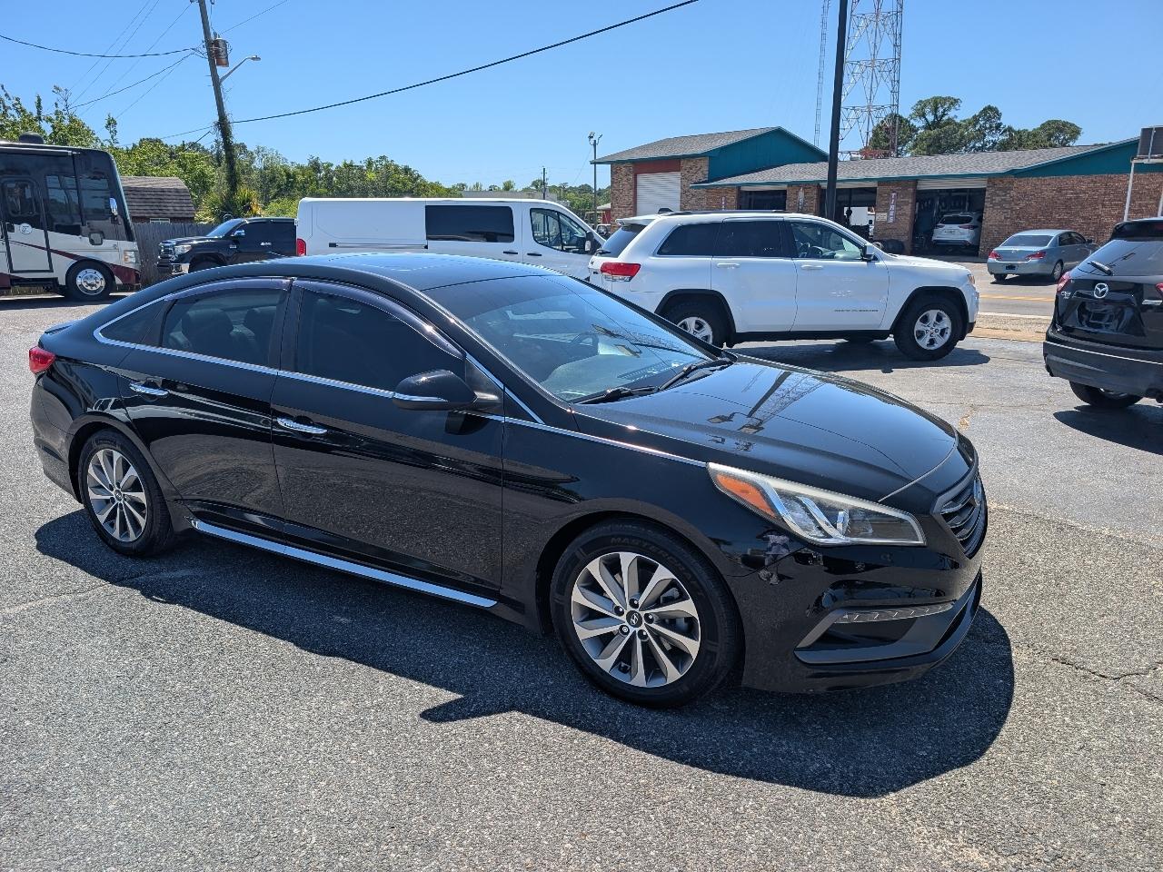 Hyundai Sonata 4dr Sdn 2.4L Sport 2016