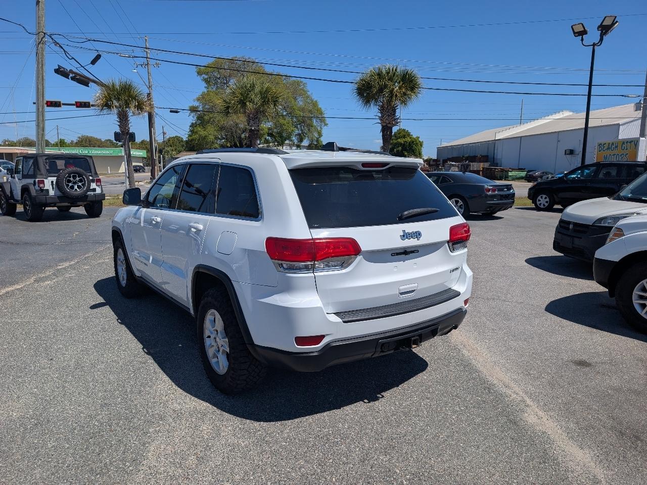Jeep Grand Cherokee RWD 4dr Laredo 2015