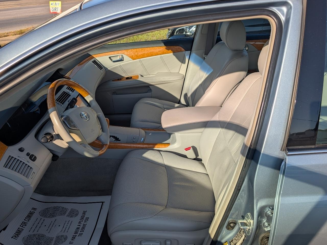 Toyota Avalon 4dr Sdn Touring (Natl) 2006