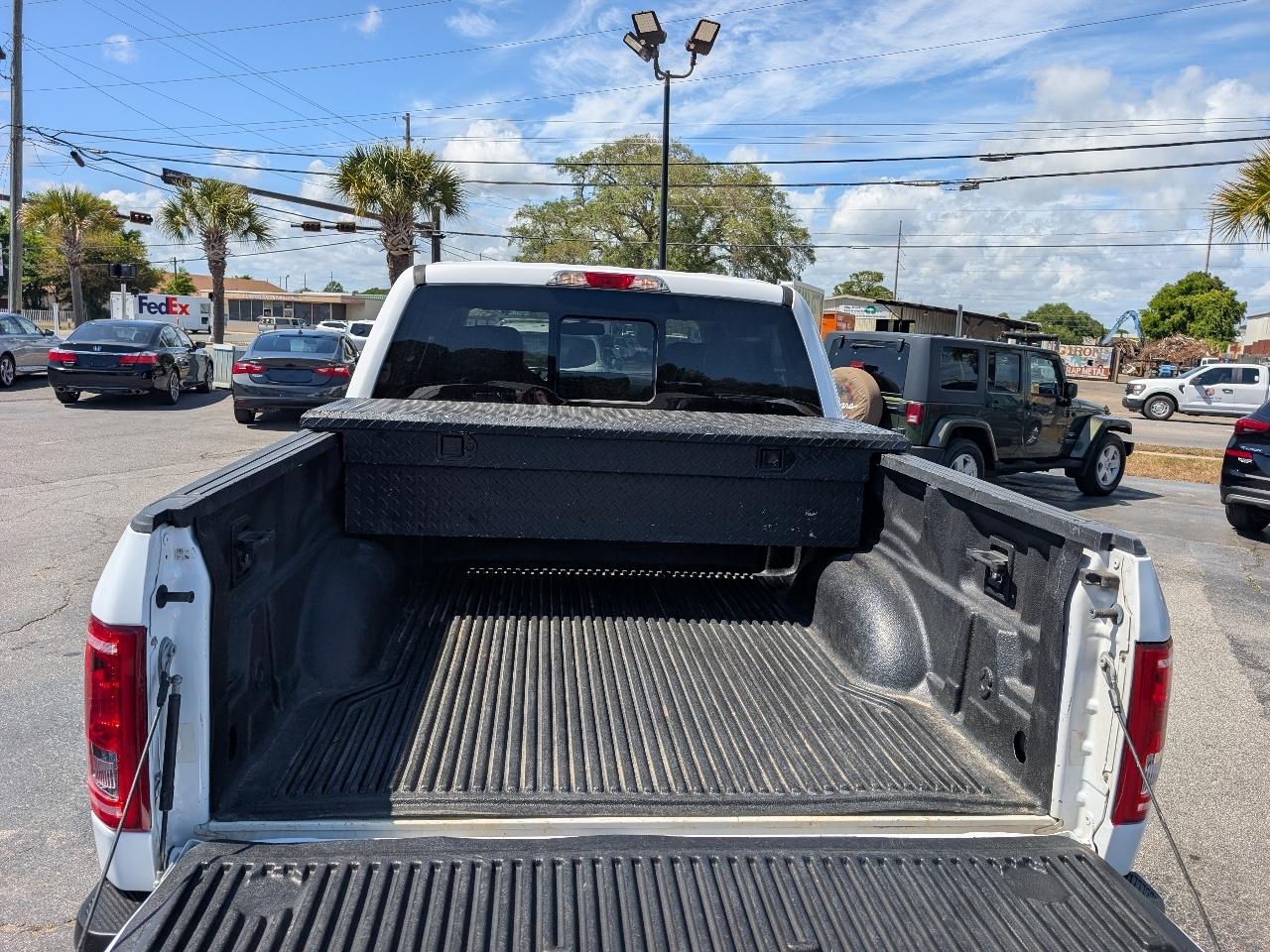 Ford F-150 XLT 4WD SuperCrew 5.5' Box 2017