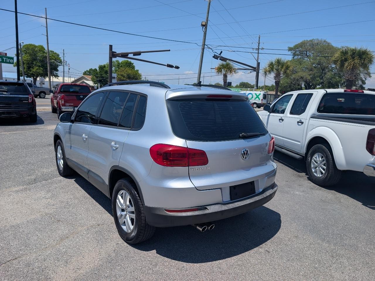 Volkswagen Tiguan 2.0T S FWD 2017