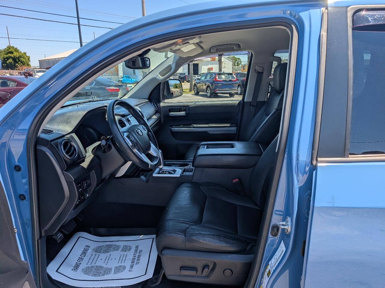 Toyota Tundra 4WD SR5 CrewMax 5.5' Bed 5.7L (Natl) 2021
