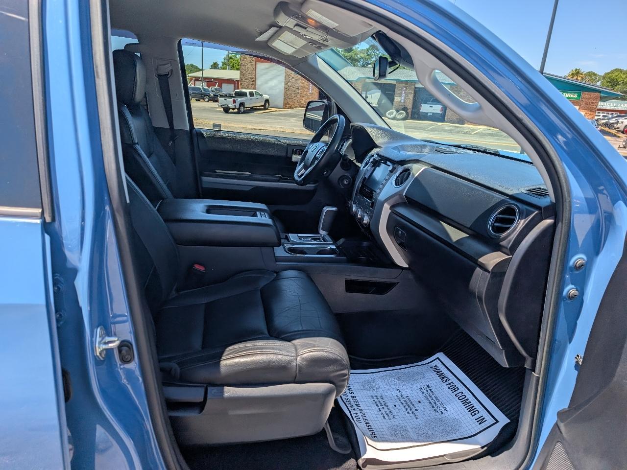 Toyota Tundra 4WD SR5 CrewMax 5.5' Bed 5.7L (Natl) 2021