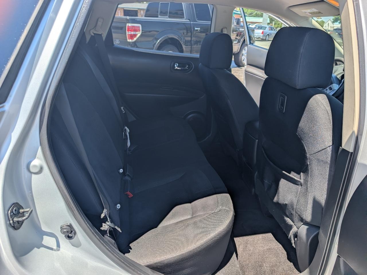 Nissan Rogue FWD 4dr S 2013