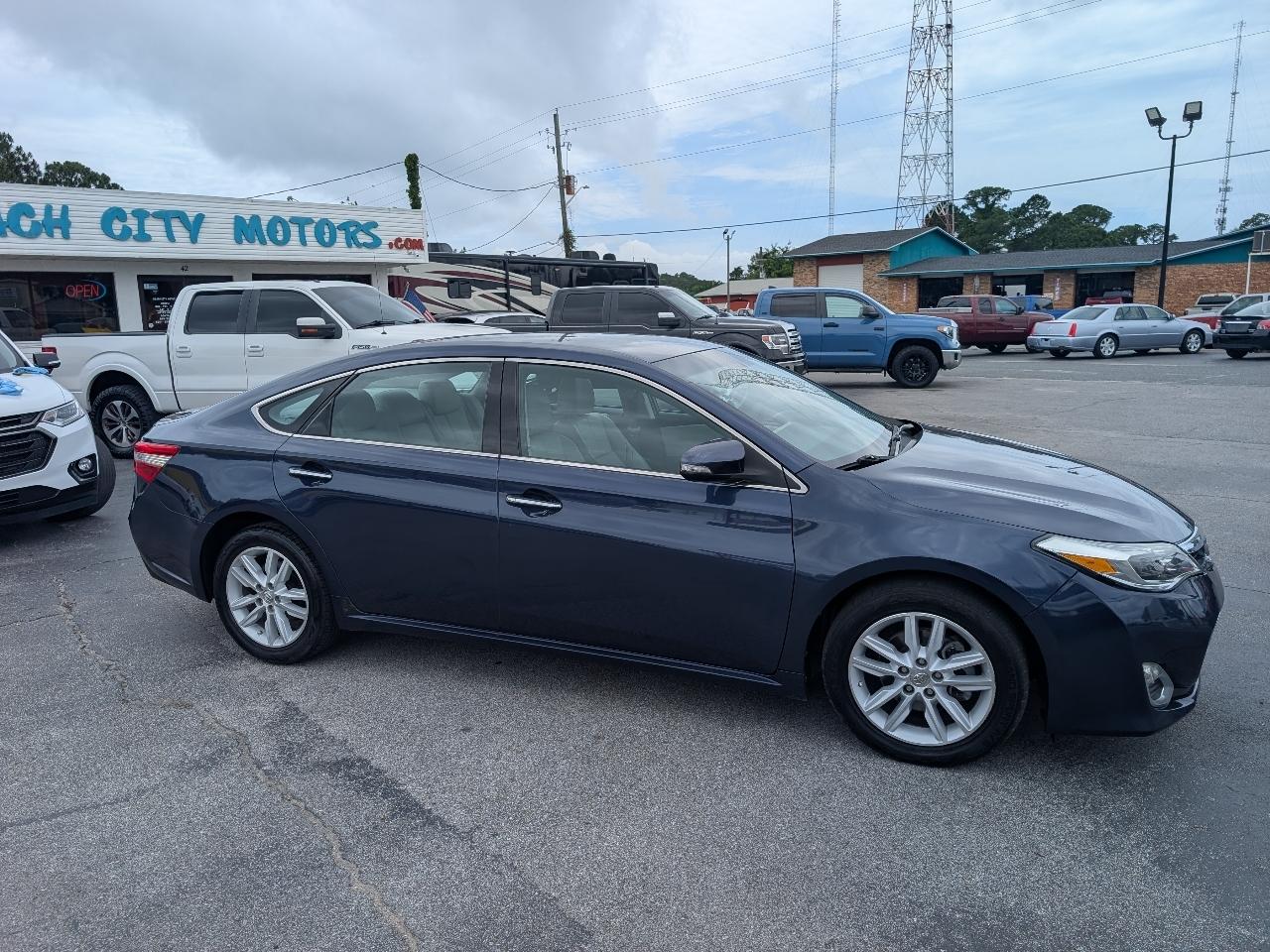Toyota Avalon 4dr Sdn XLE Touring (Natl) 2015
