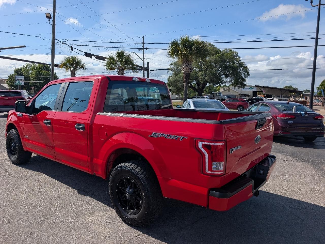Ford F-150 2WD SuperCrew 157" XL 2015