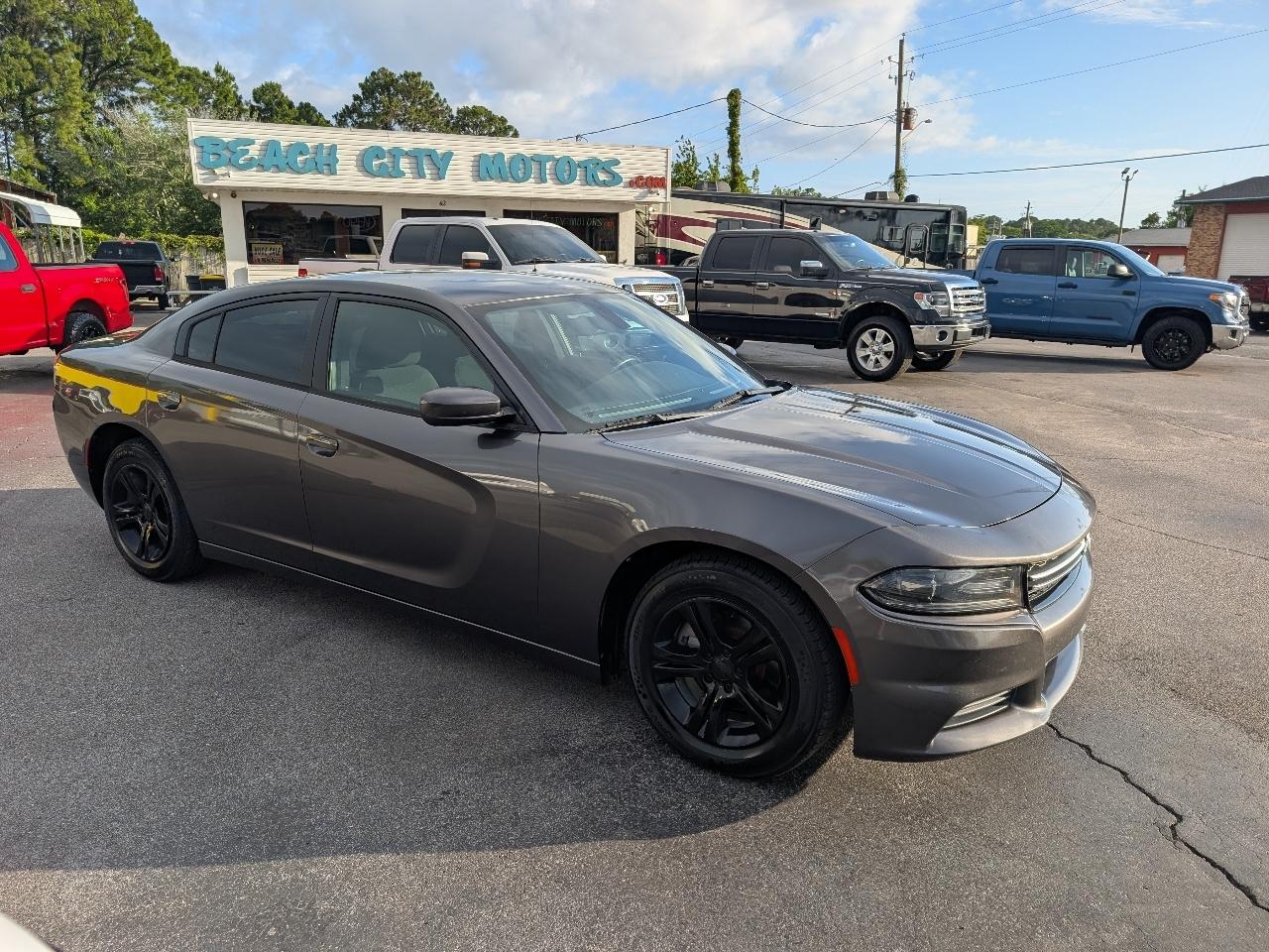 Dodge Charger 4dr Sdn SE RWD 2015