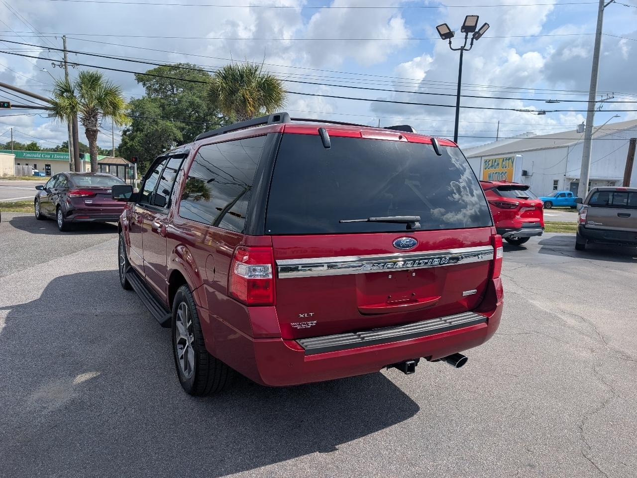 Ford Expedition EL 2WD 4dr XLT 2016
