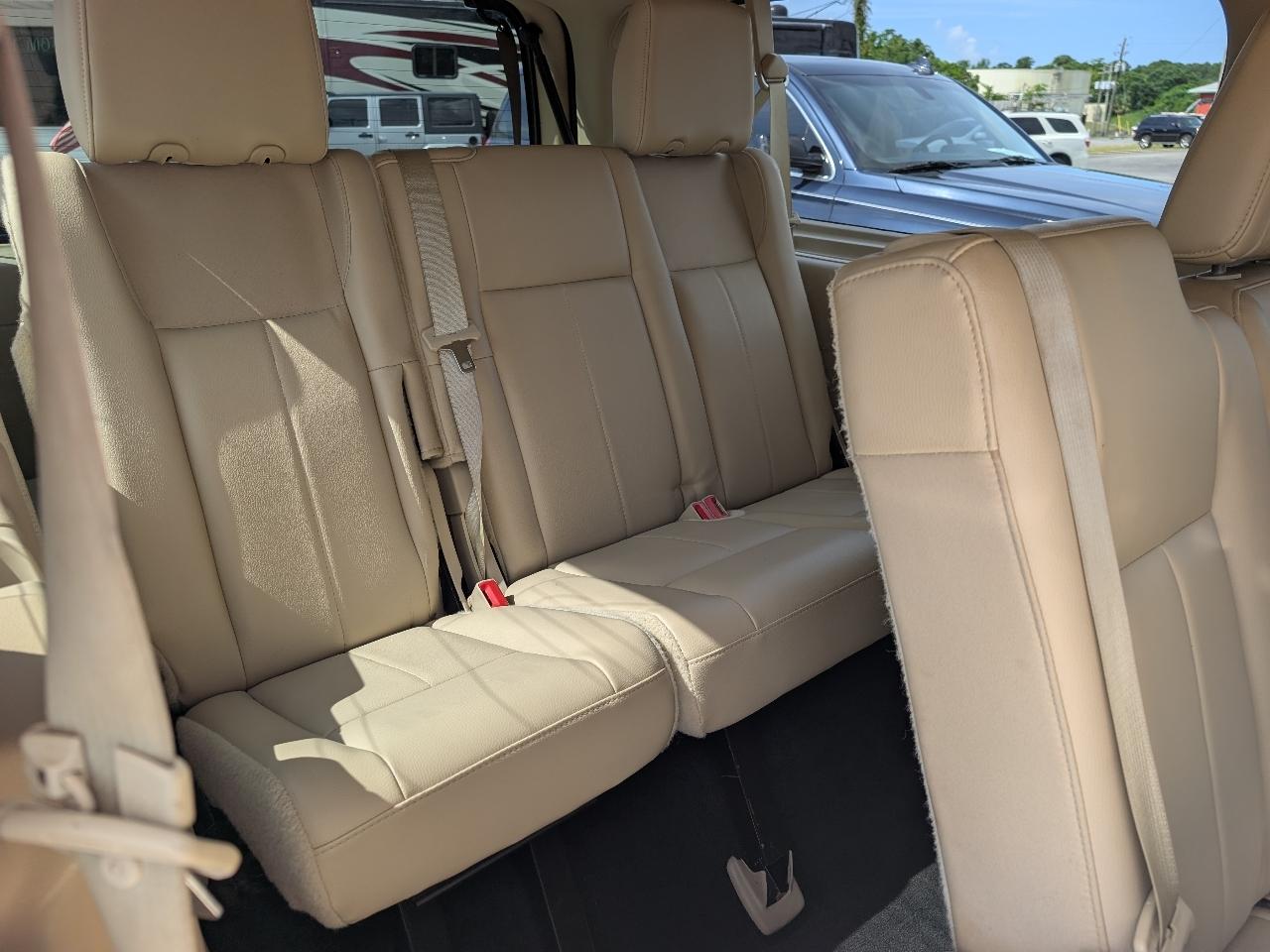 Ford Expedition EL 2WD 4dr XLT 2016