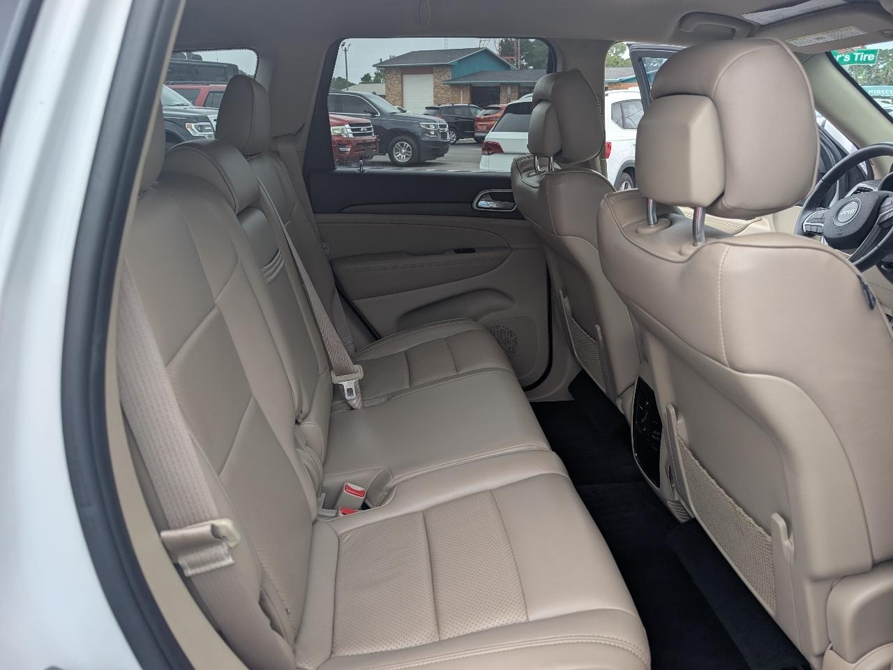 Jeep Grand Cherokee Laredo E 4x2 *Ltd Avail* 2018