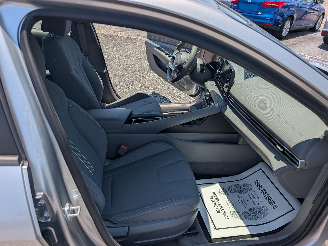 Hyundai Elantra SEL 2022