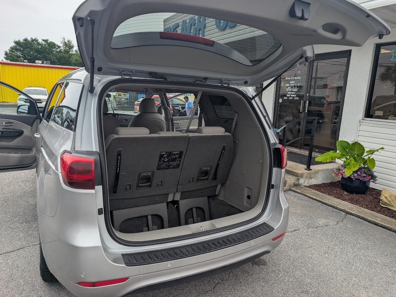 Kia Sedona 4dr Wgn LX 2016