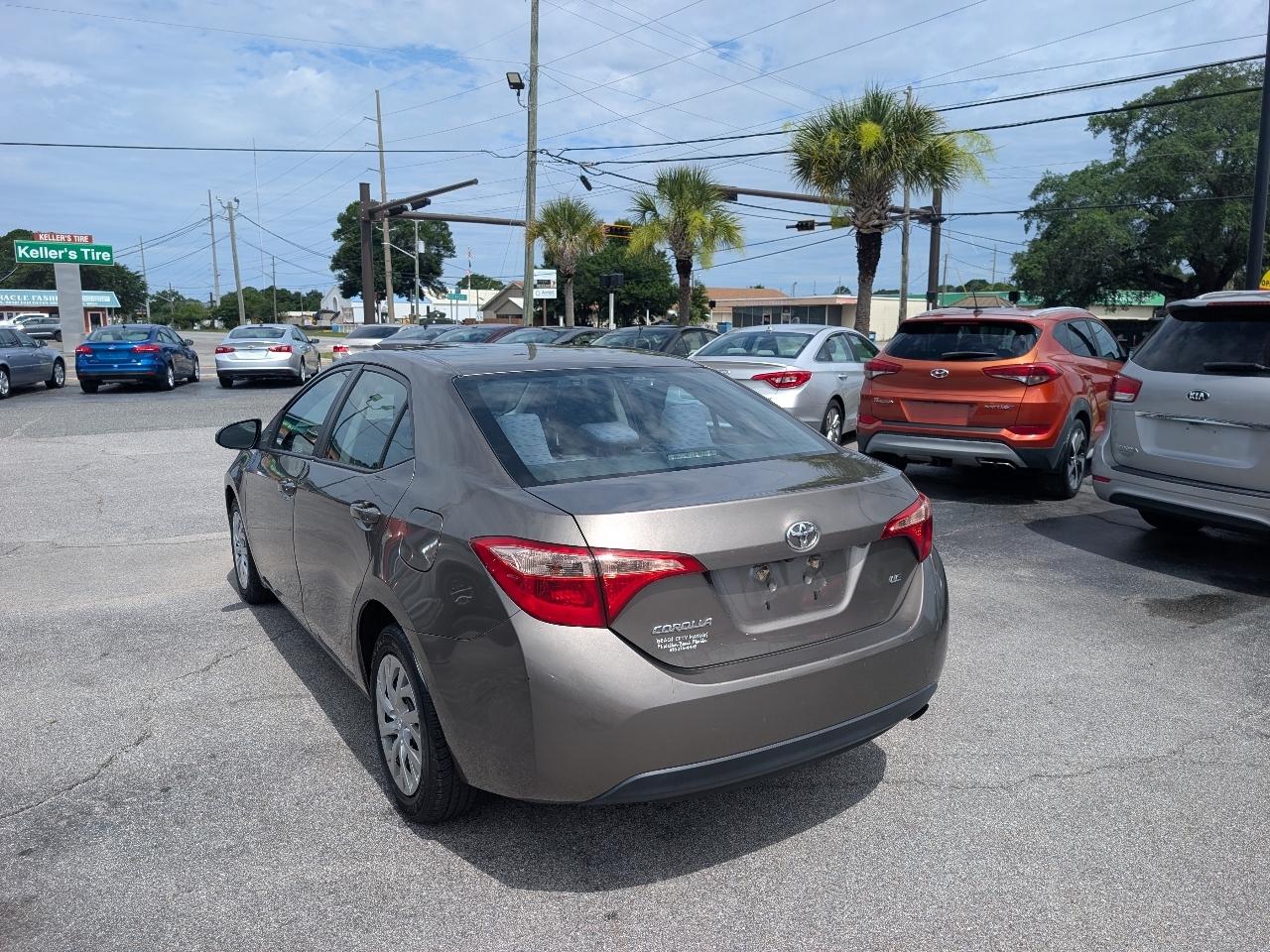 Toyota Corolla LE 2019