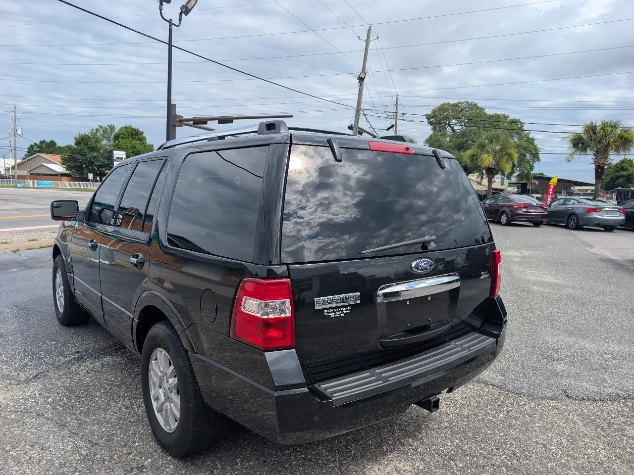Ford Expedition 2WD 4dr Limited 2012