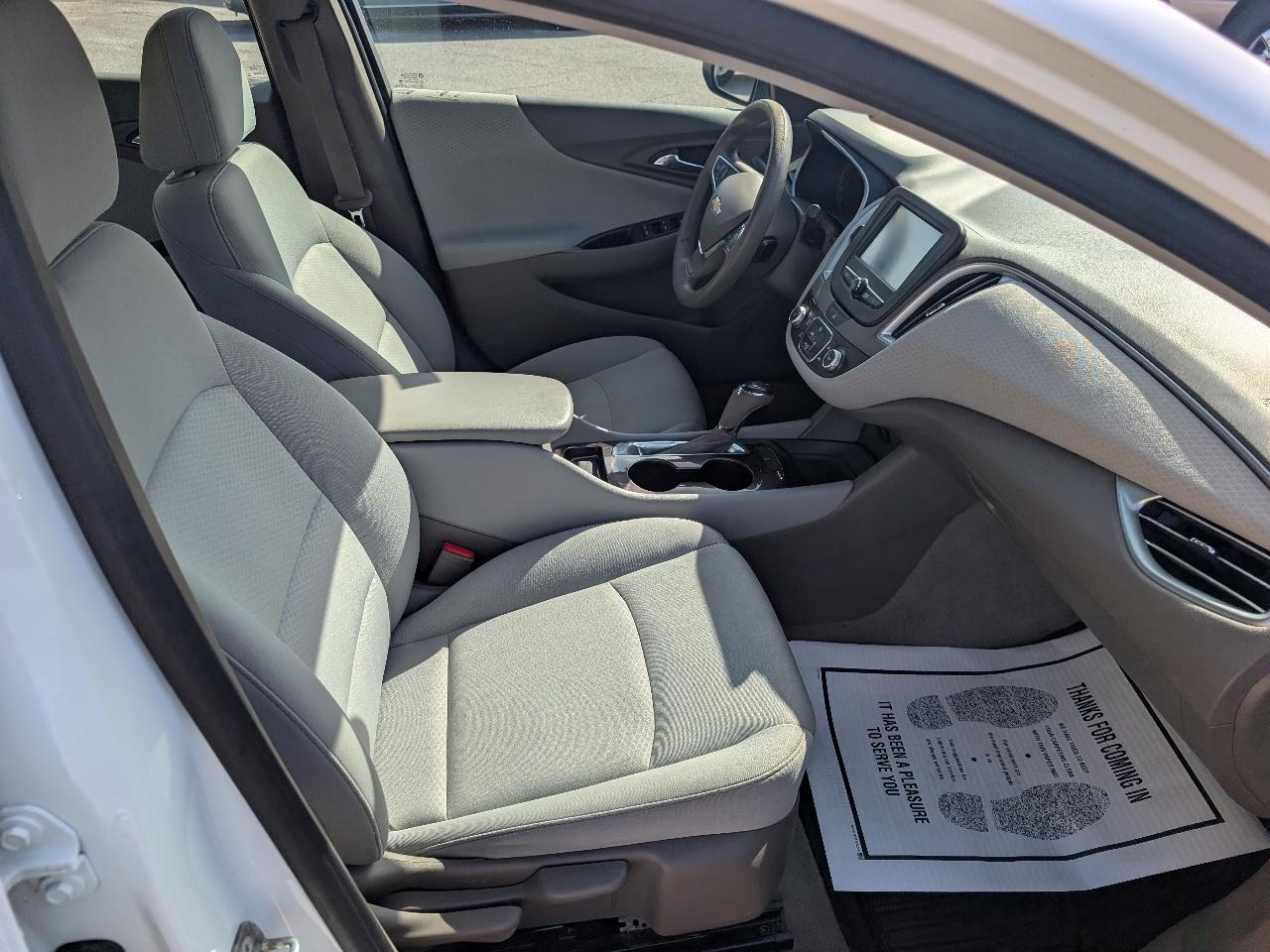 Chevrolet Malibu 4dr Sdn LS w/1LS 2018