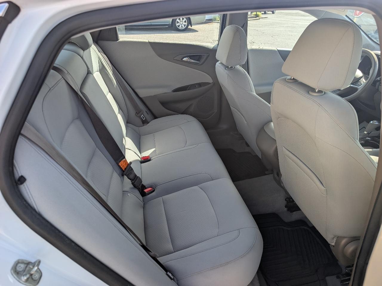 Chevrolet Malibu 4dr Sdn LS w/1LS 2018