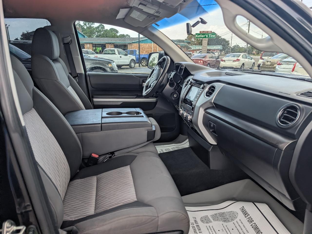 Toyota Tundra 2WD Truck Double Cab 4.6L V8 6-Spd AT SR5 (Natl) 2014