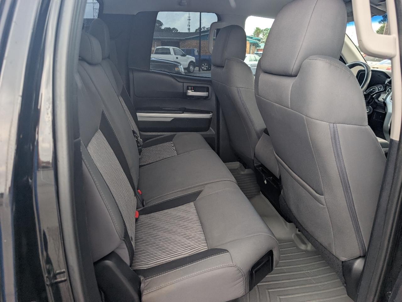 Toyota Tundra 2WD Truck Double Cab 4.6L V8 6-Spd AT SR5 (Natl) 2014