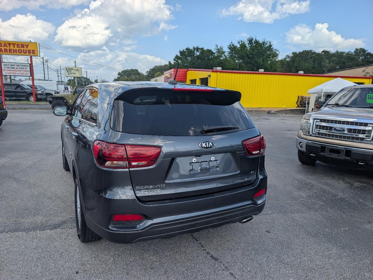 Kia Sorento LX V6 FWD 2020