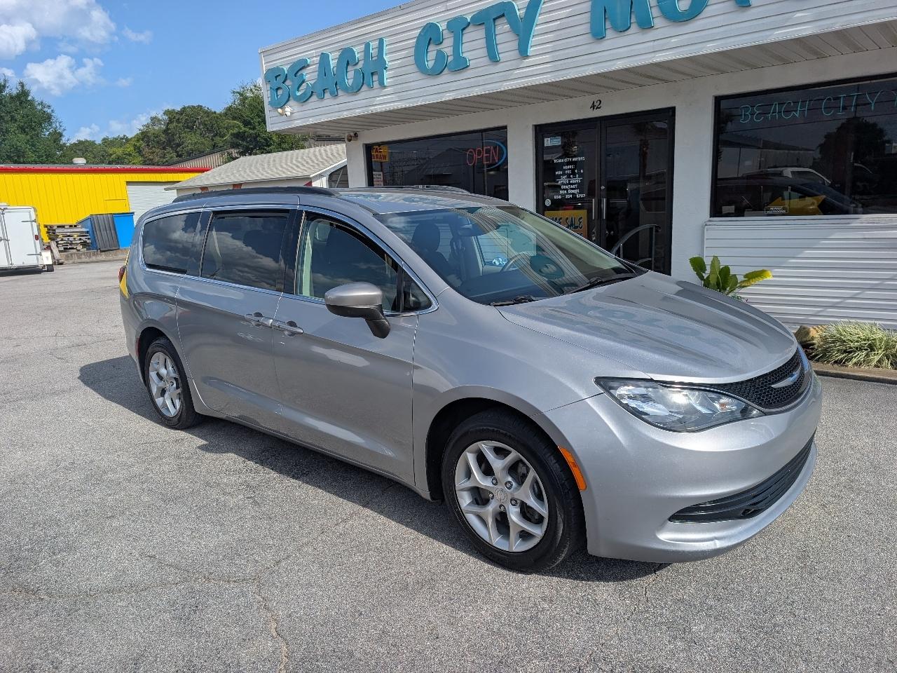 Chrysler Pacifica Touring FWD 2018