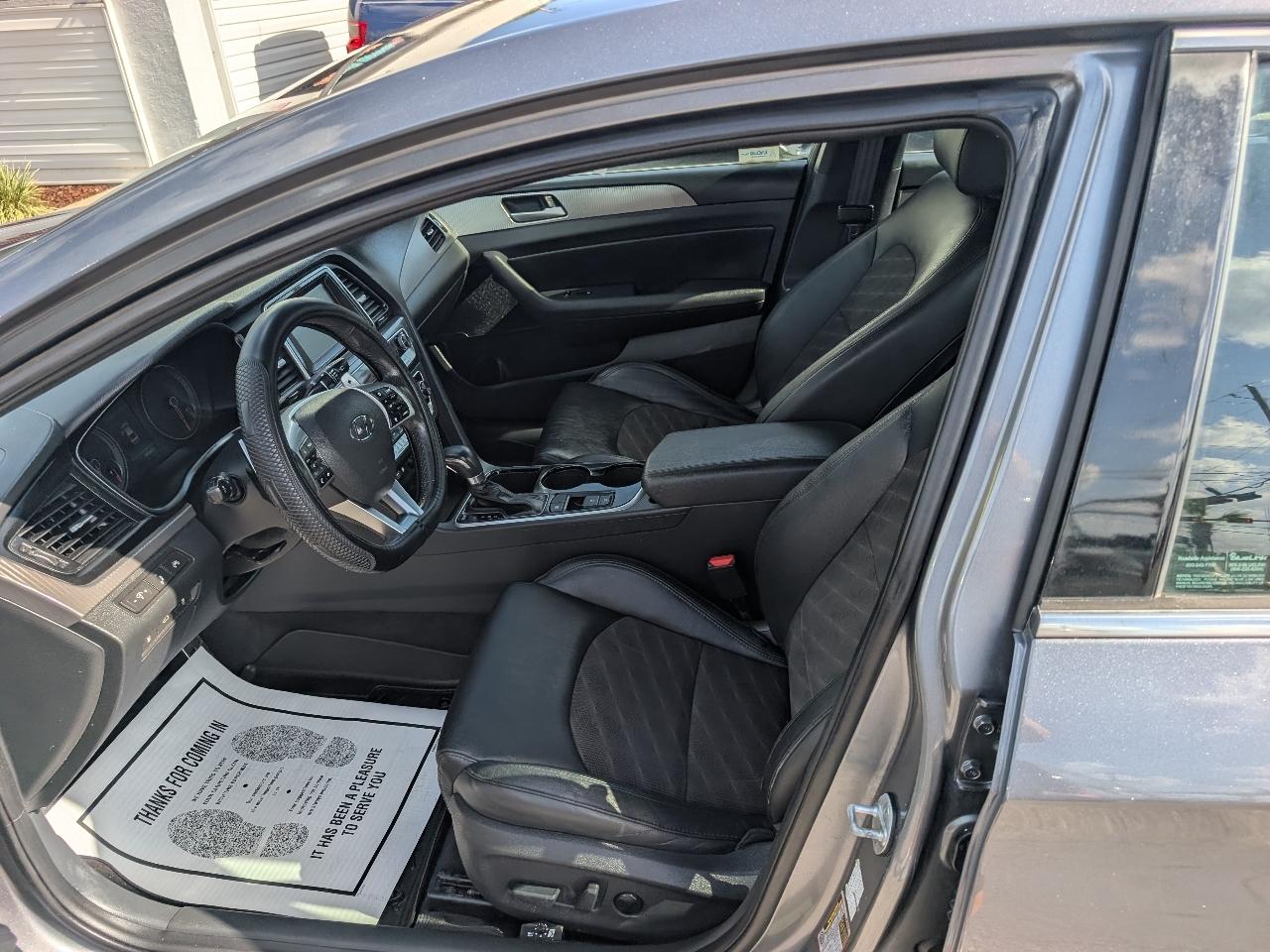 Hyundai Sonata Sport 2.4L 2019