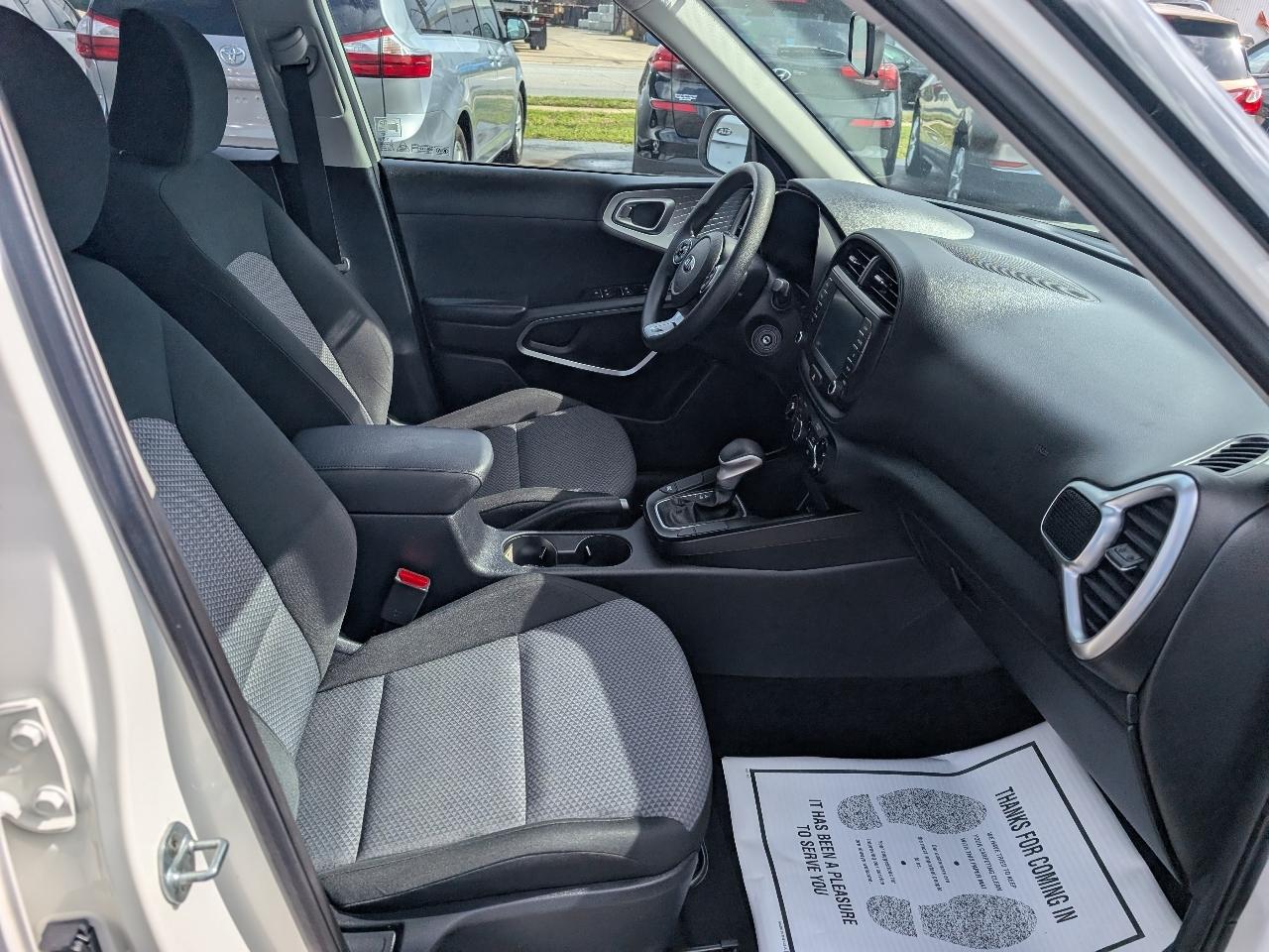 Kia Soul LX IVT 2021