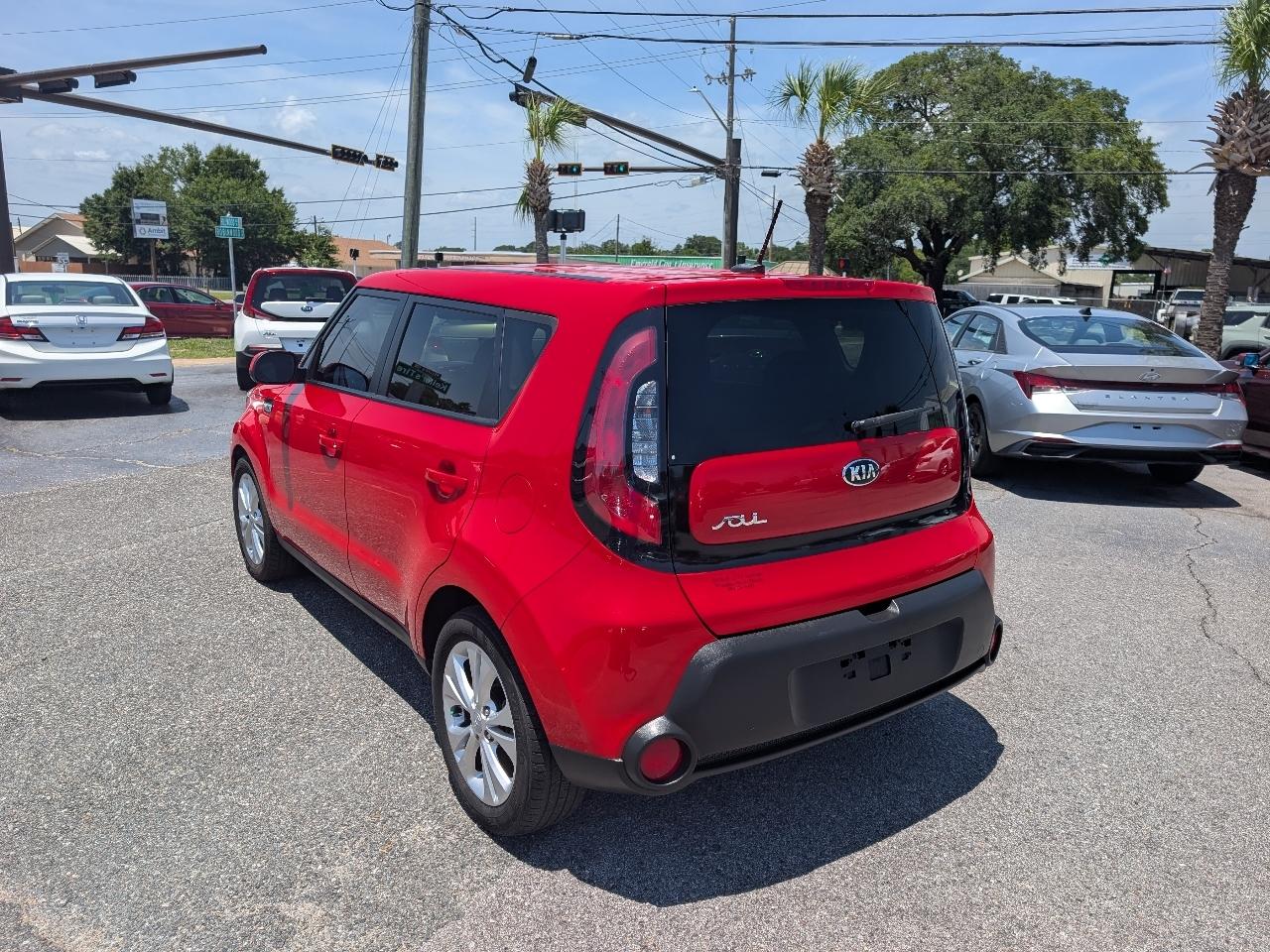 Kia Soul 5dr Wgn Auto + 2015