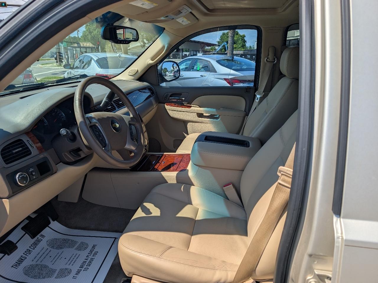 Chevrolet Tahoe 2WD 4dr 1500 LTZ 2013