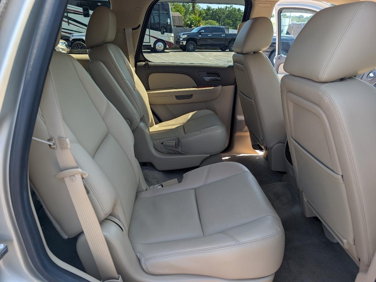 Chevrolet Tahoe 2WD 4dr 1500 LTZ 2013