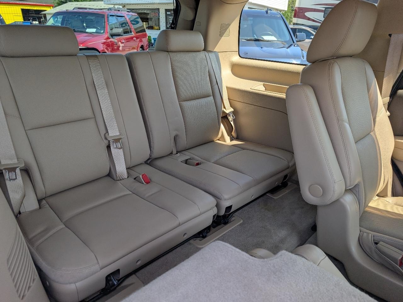 Chevrolet Tahoe 2WD 4dr 1500 LTZ 2013