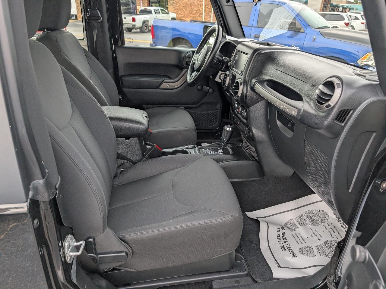 Jeep Wrangler 4WD 2dr Sport 2016