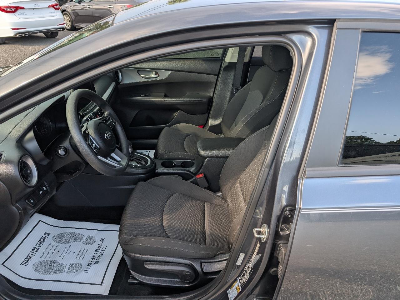 Kia Forte LXS IVT 2021