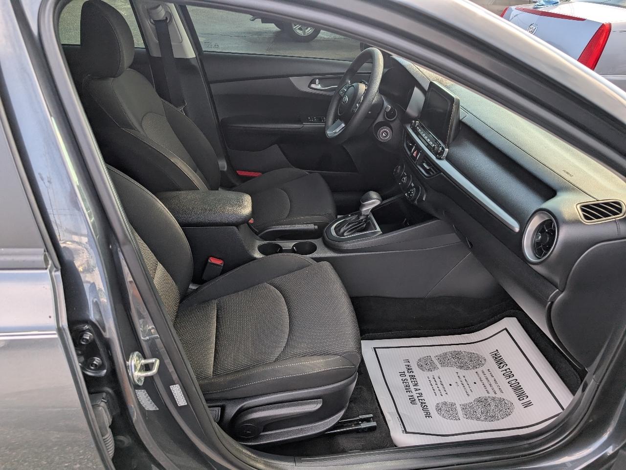 Kia Forte LXS IVT 2021
