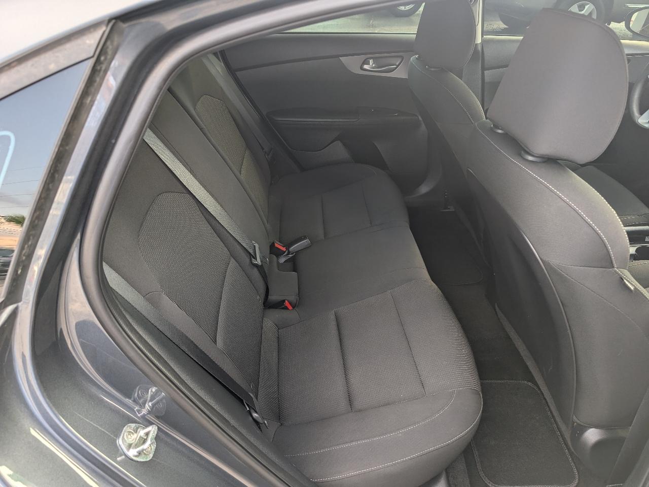Kia Forte LXS IVT 2021